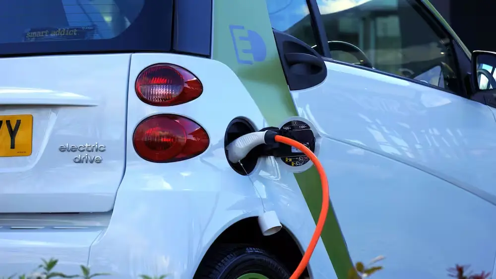 Punto de carga domiciliario para un vehículo eléctrico